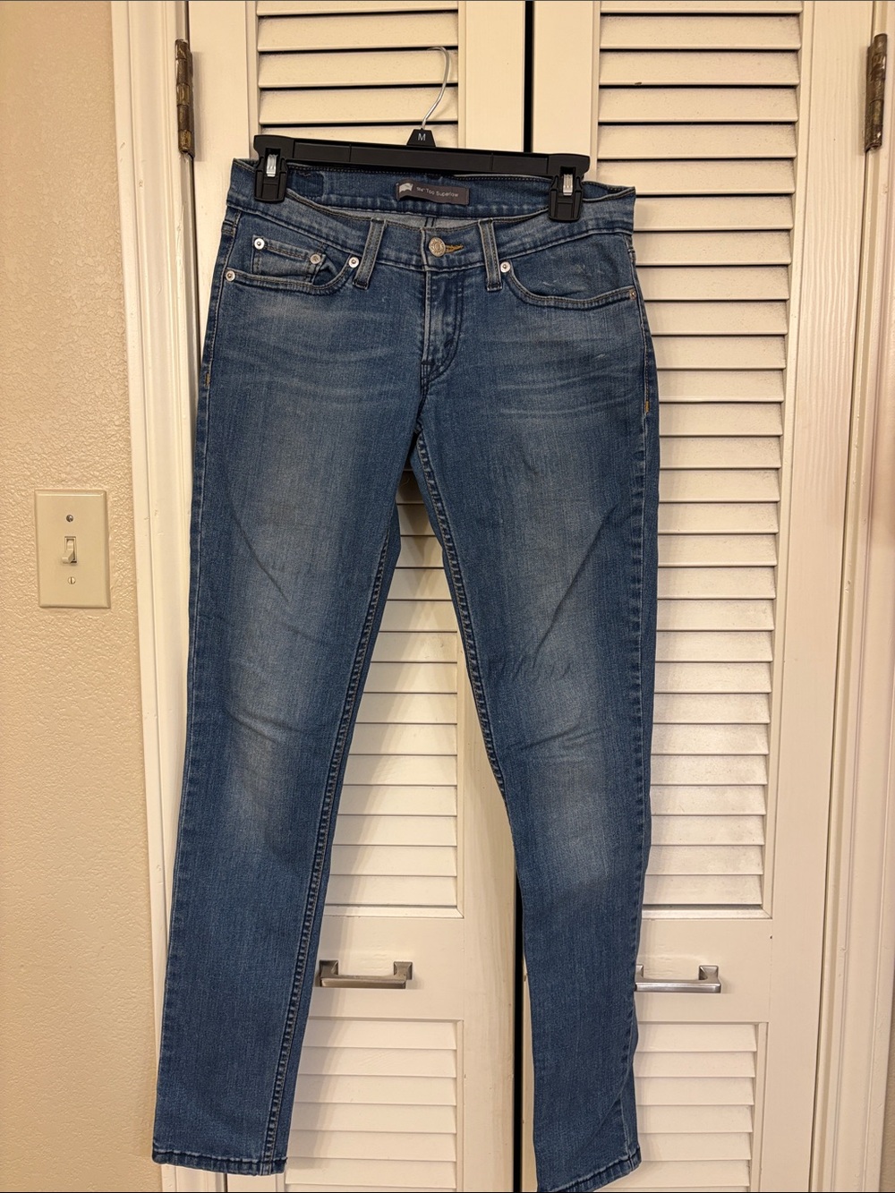 Levi’s Jeans - Picture 2 of 8